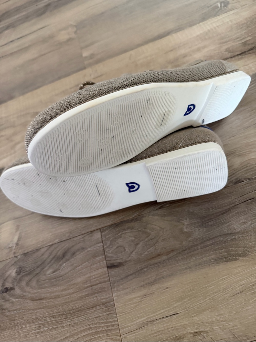 Rare Find🤩 Rothy Shimmer Loafer - Picture 3 of 4